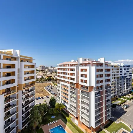 Convista Flat T2+1 Apartment
